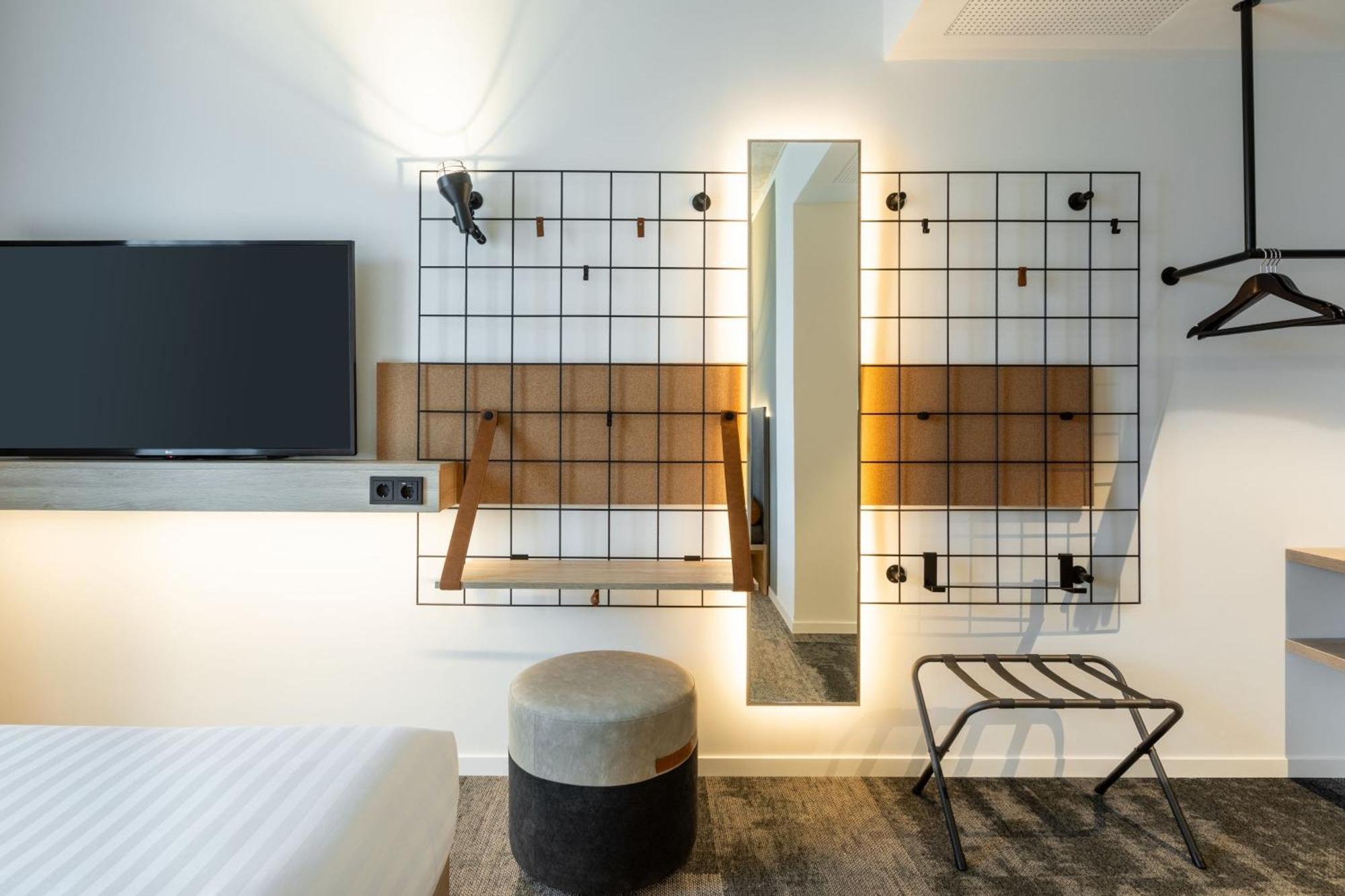 Moxy Outletcity Metzingen ميتسنغن المظهر الخارجي الصورة